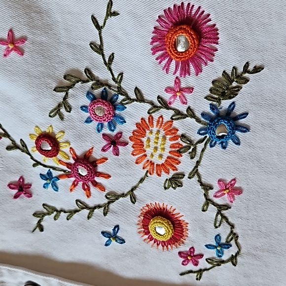 Carole Little white denim jacket  embroidered flowers size 14 - Picture 6 of 12